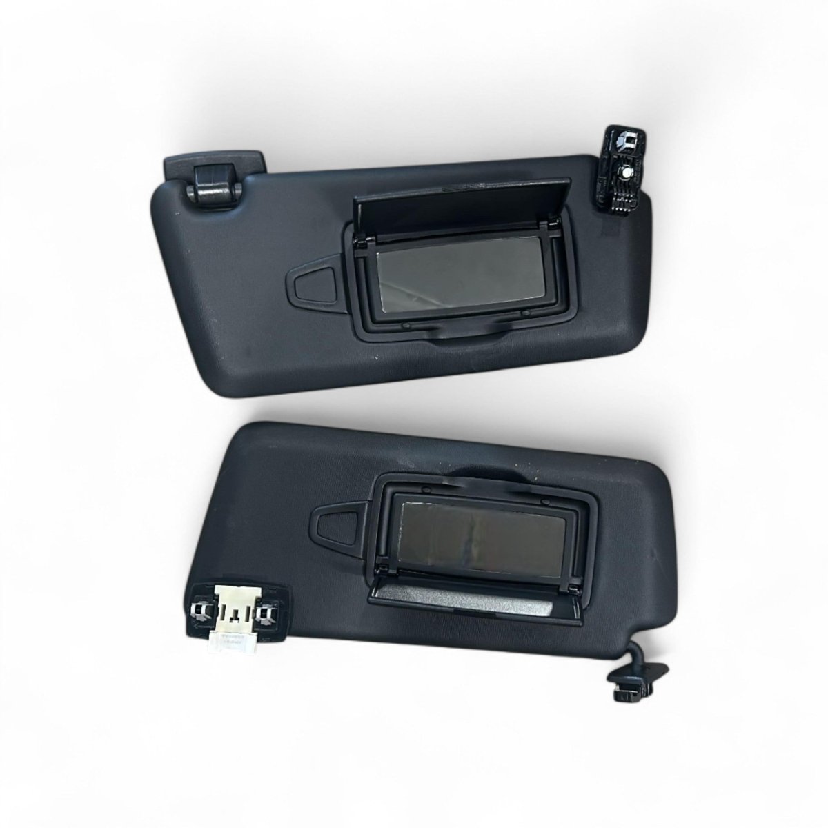 Coppia alette parasole Mercedes Benz Classe A (W176) cod.A0078173620 (2012 > 2018) - F&P CRASH SRLS - Ricambi Usati