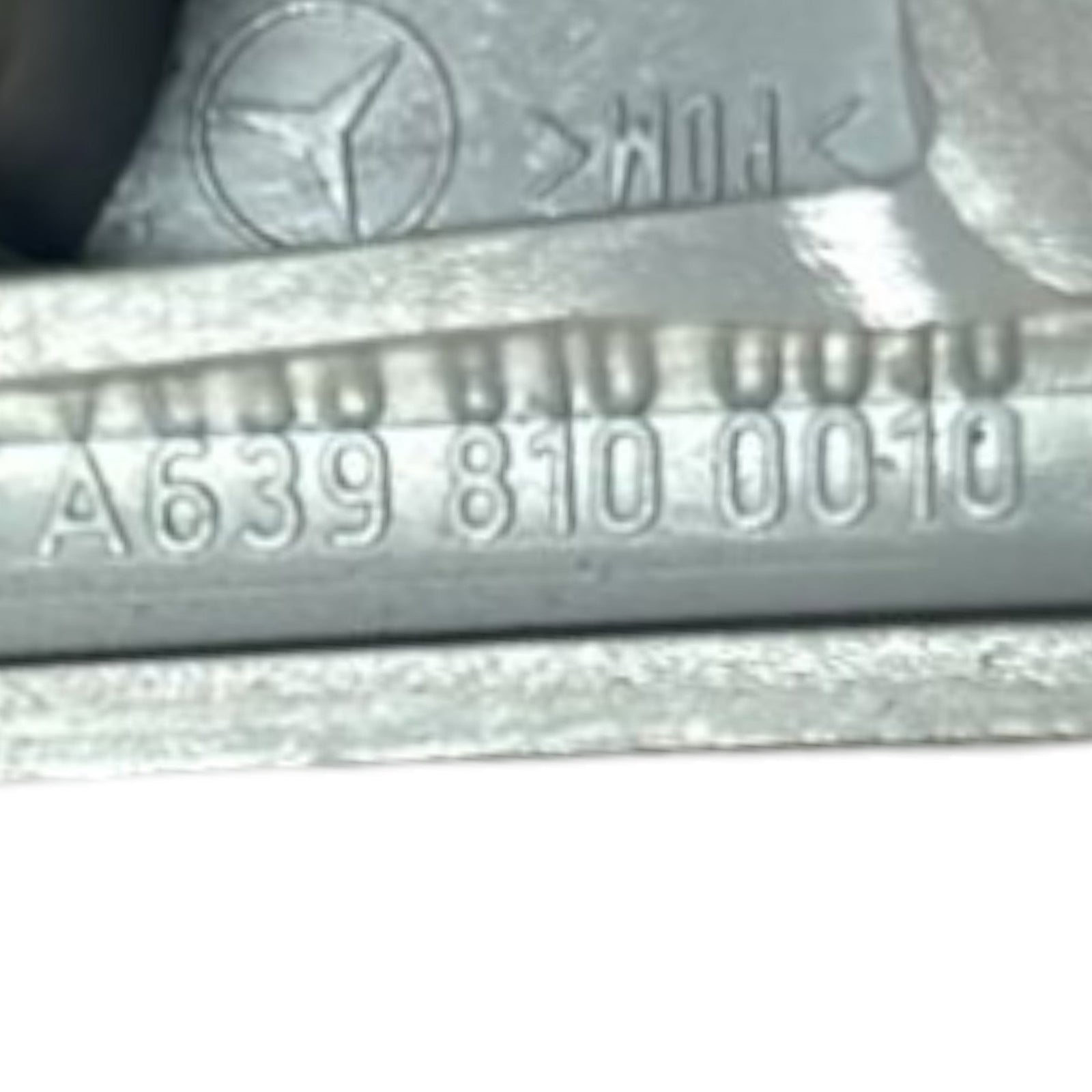 Coppia Alette Parasole Mercedes Benz Viano (W639) cod.A6398100110 (2003 > 2013) cod.A6398100010 - F&P CRASH SRLS - Ricambi Usati