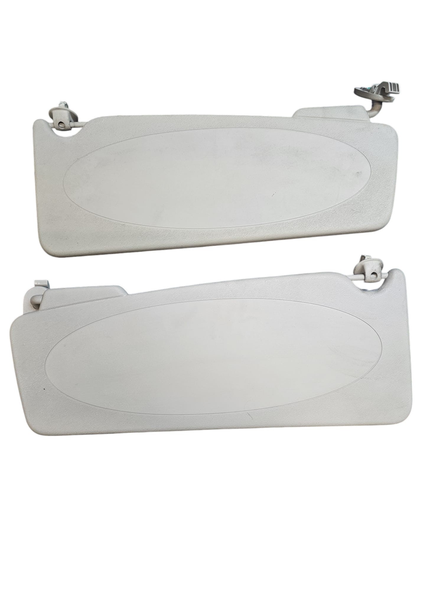 Coppia Alette Parasole Renault Kangoo II Cod:8200544838 / 8200544833 (2008 - 2021) - F&P CRASH SRLS - Ricambi Usati