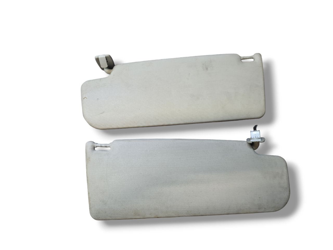COPPIA ALETTE PARASOLE VOLKSWAGEN GOLF V (2003 - 2008) Cod : 1K08575522F4 - F&P CRASH SRLS - Ricambi Usati