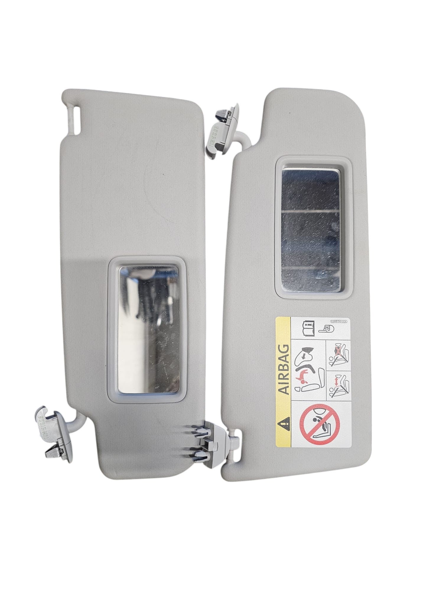 Coppia Alette Parasole Volkswagen UP Cod:6RF857551D2F4 / 1SB8575522F4 (2011 - 2024) - F&P CRASH SRLS - Ricambi Usati