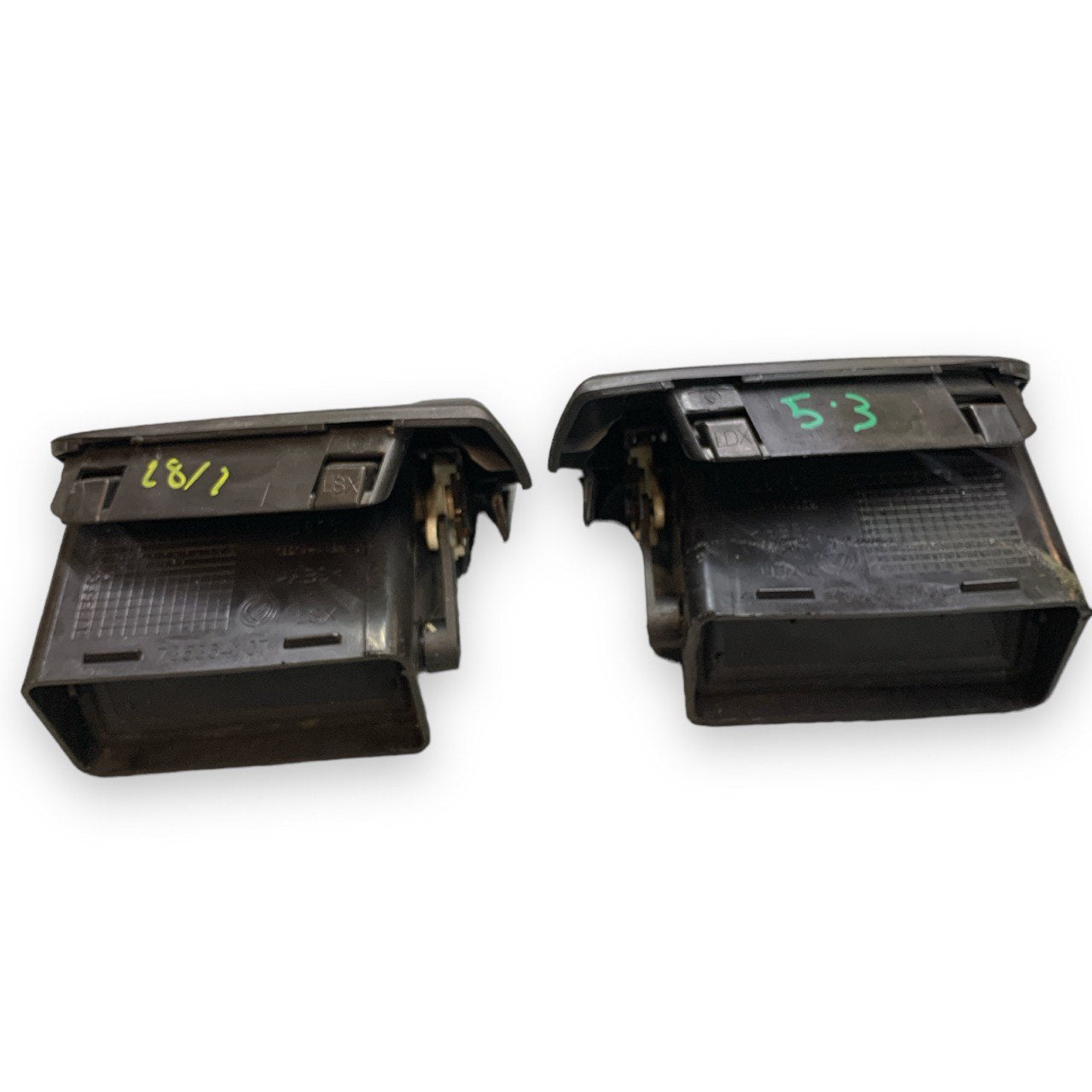 Coppia Bocchette Aria Condizionata Fiat Croma (2008) cod.735364108 / 735364107 - F&P CRASH SRLS - Ricambi Usati