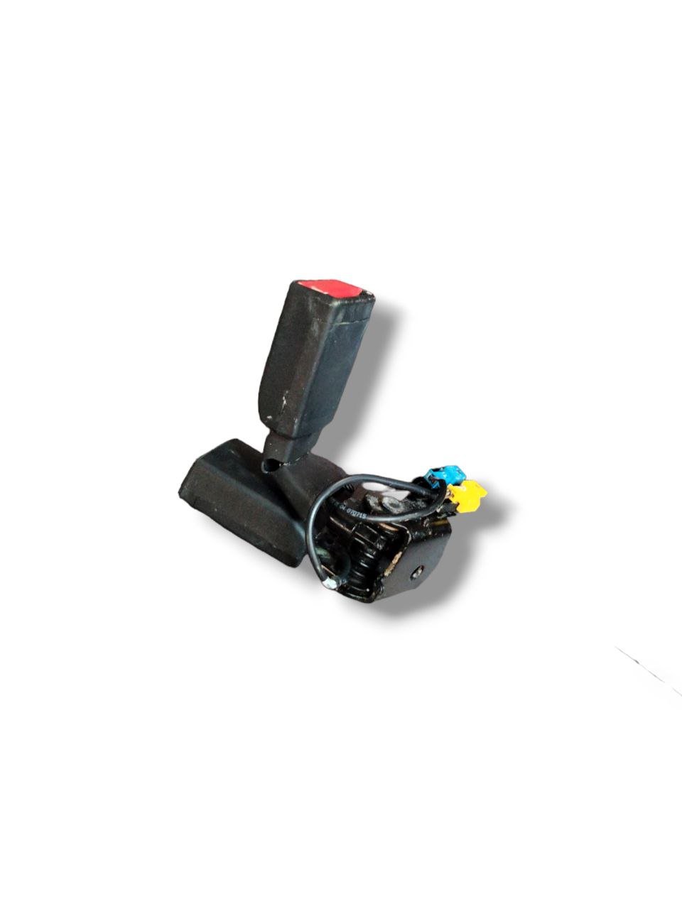 Coppia Fibbia Cintura Di Sicurezza Posteriore Centrale destro dx Mercedes Classe A W 176 (2012-2018)cod. A1768600469 - F&P CRASH SRLS - Ricambi Usati