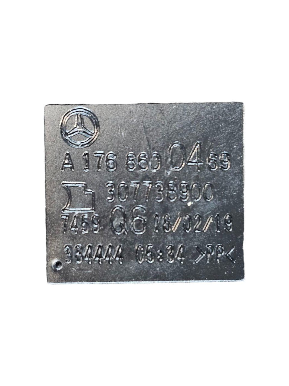 Coppia Fibbia Cintura Di Sicurezza Posteriore Destro Cod:A1768600469 Mercedes CLA W117 (2013 - 2019) - F&P CRASH SRLS - Ricambi Usati