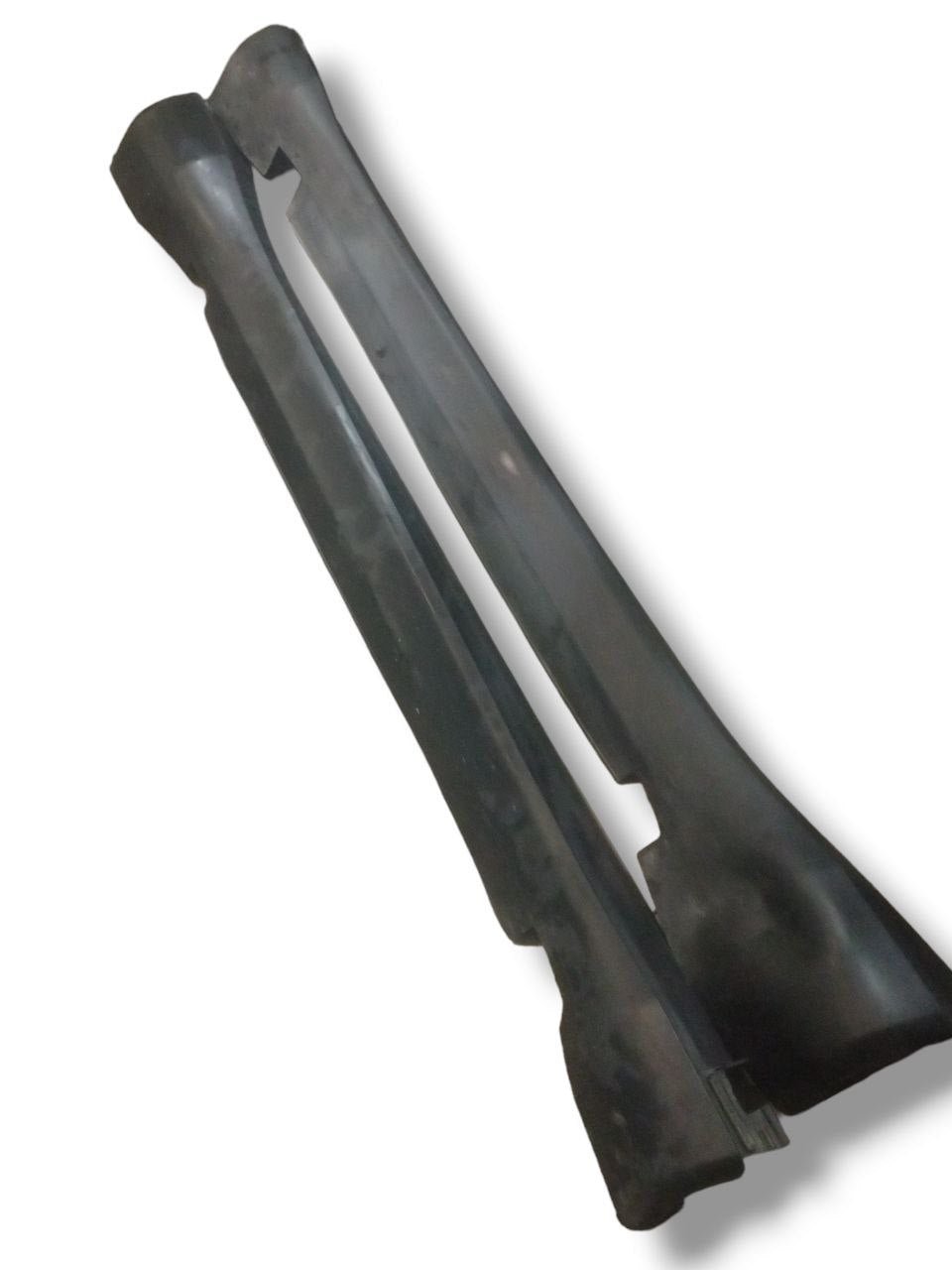Coppia minigonne/ Modanatura Sottoporta laterale Jeep Compass 4XE (2022) cod: 53224110 / 532241101 - F&P CRASH SRLS - Ricambi Usati