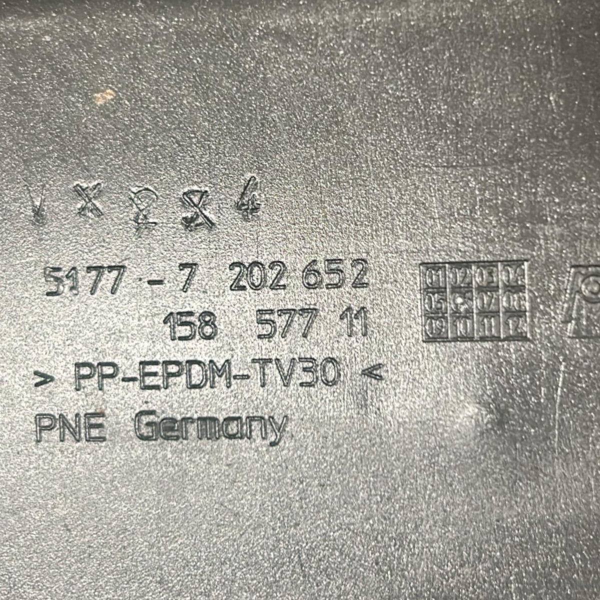 Coppia Minigonne Nere BMW Serie 3 (E90) Berlina cod.7202652 (2005 > 2013) cod.7202651 - F&P CRASH SRLS - Ricambi Usati