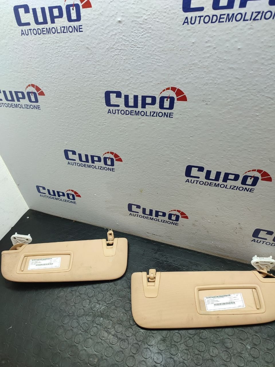 Coppia ( n.2 ) alette Porsche Panamera ( 970 ) cod 97073113200 ( color beige luxor ) - F&P CRASH SRLS - Ricambi Usati