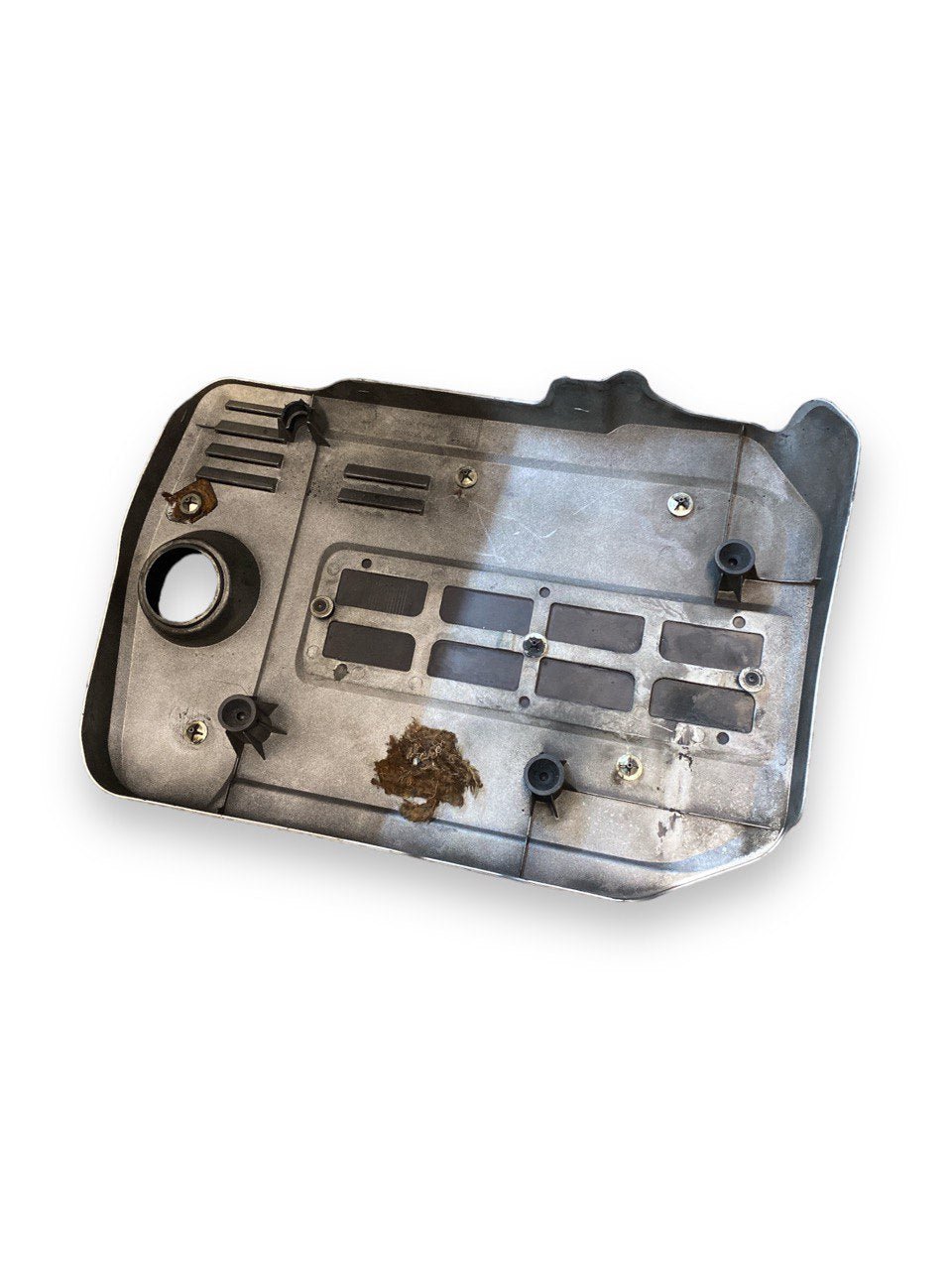 Copri motore / Carter Alfa Romeo 159 1.9JTDm ( 2009 ) - ( danneggiato come da foto ) cod. 55201210 - F&P CRASH SRLS - Ricambi Usati