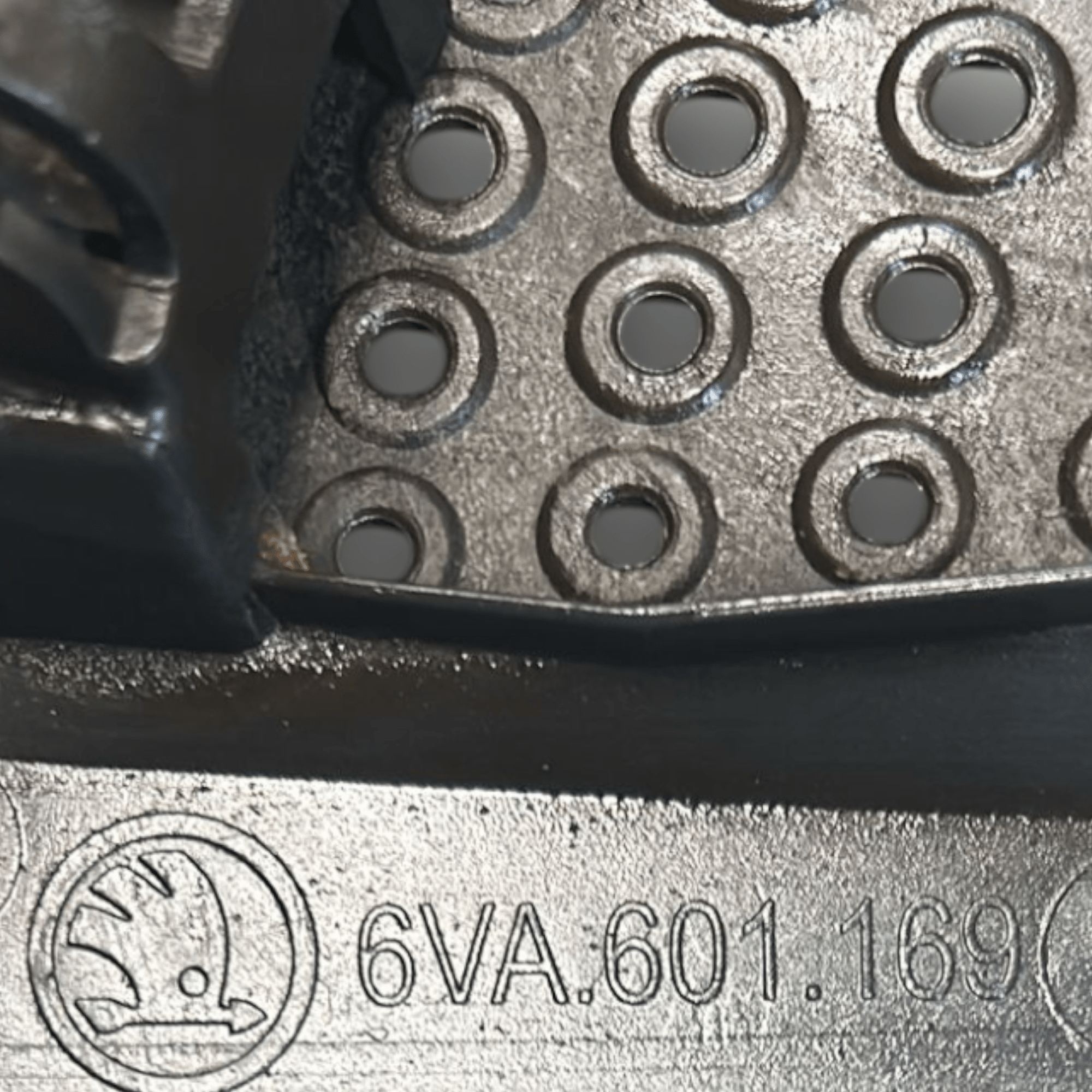 Copricerchio In Plastica Skoda Fabia IV (2021 > ) cod:6VA601169 - F&P CRASH SRLS - Ricambi Usati