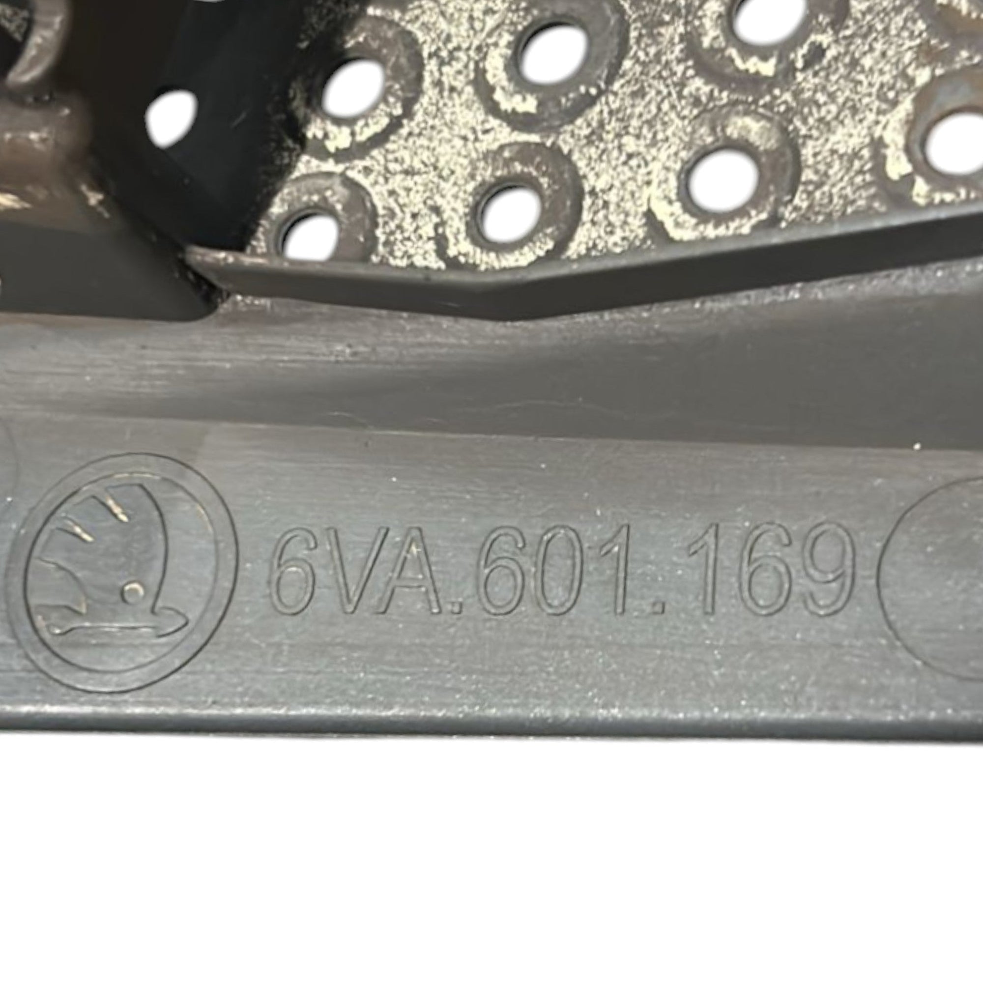 Copricerchio In Plastica Skoda Fabia IV cod.6VA601169 (2021 > ) - F&P CRASH SRLS - Ricambi Usati