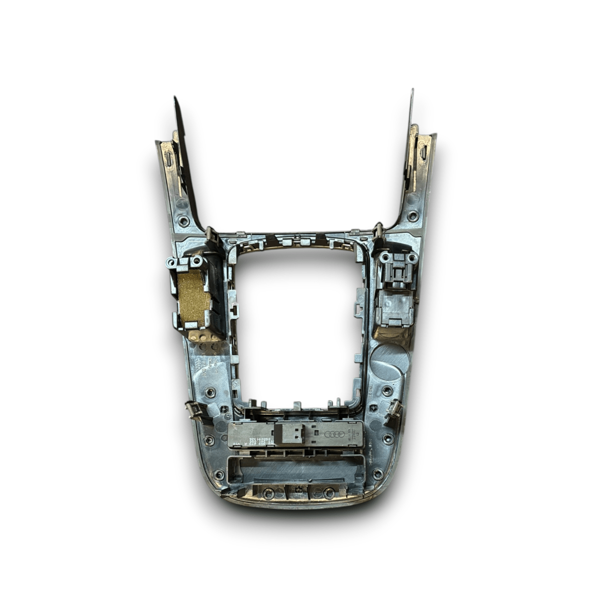Cornice leva cambio audi a4 b8 cod : 8K086426 (2007 - 2016) - F&P CRASH SRL - Ricambi Usati