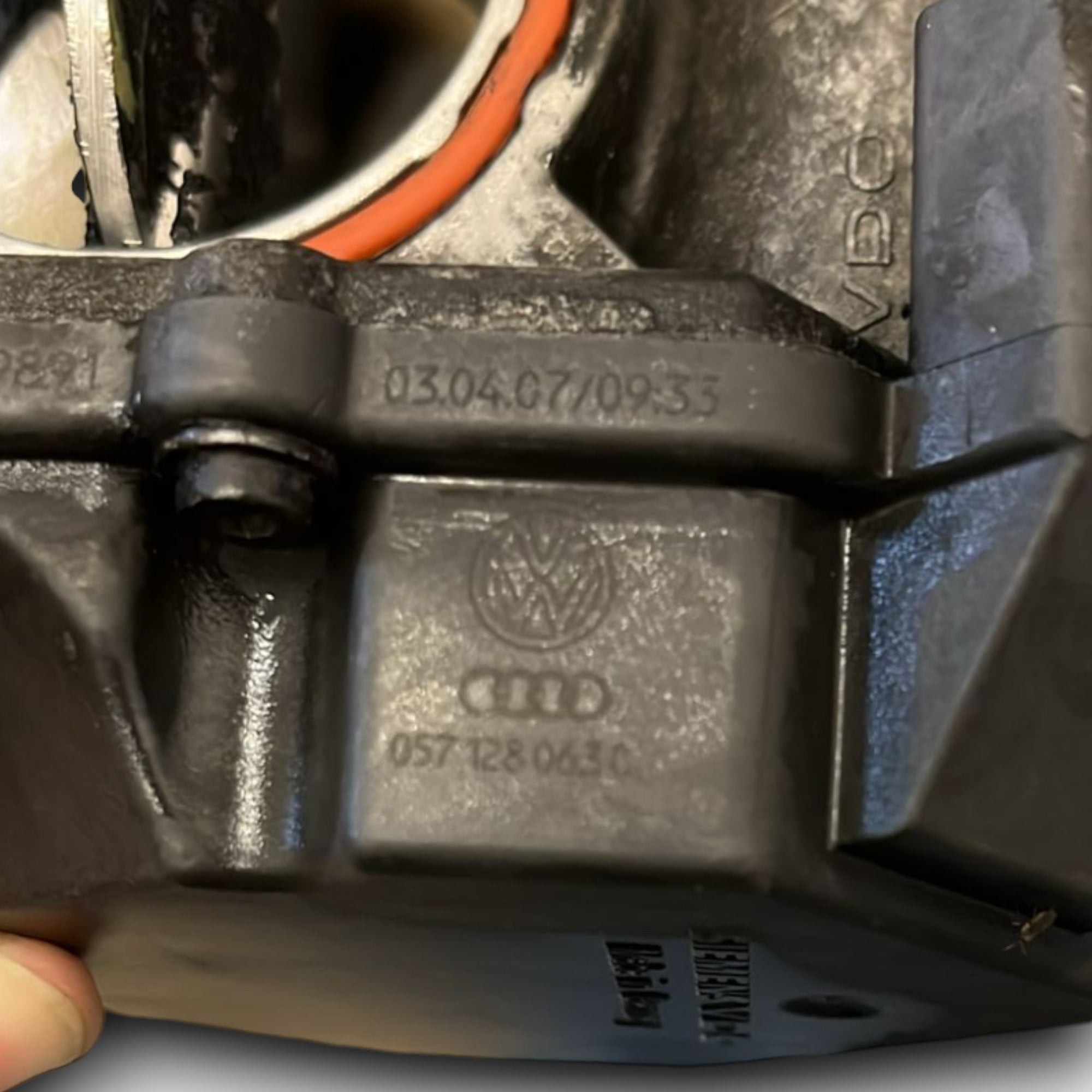 Corpo Farfallato Audi A6 (C6) cod:057128063C 3.0 Diesel (2004 > 2012) - F&P CRASH SRLS - Ricambi Usati