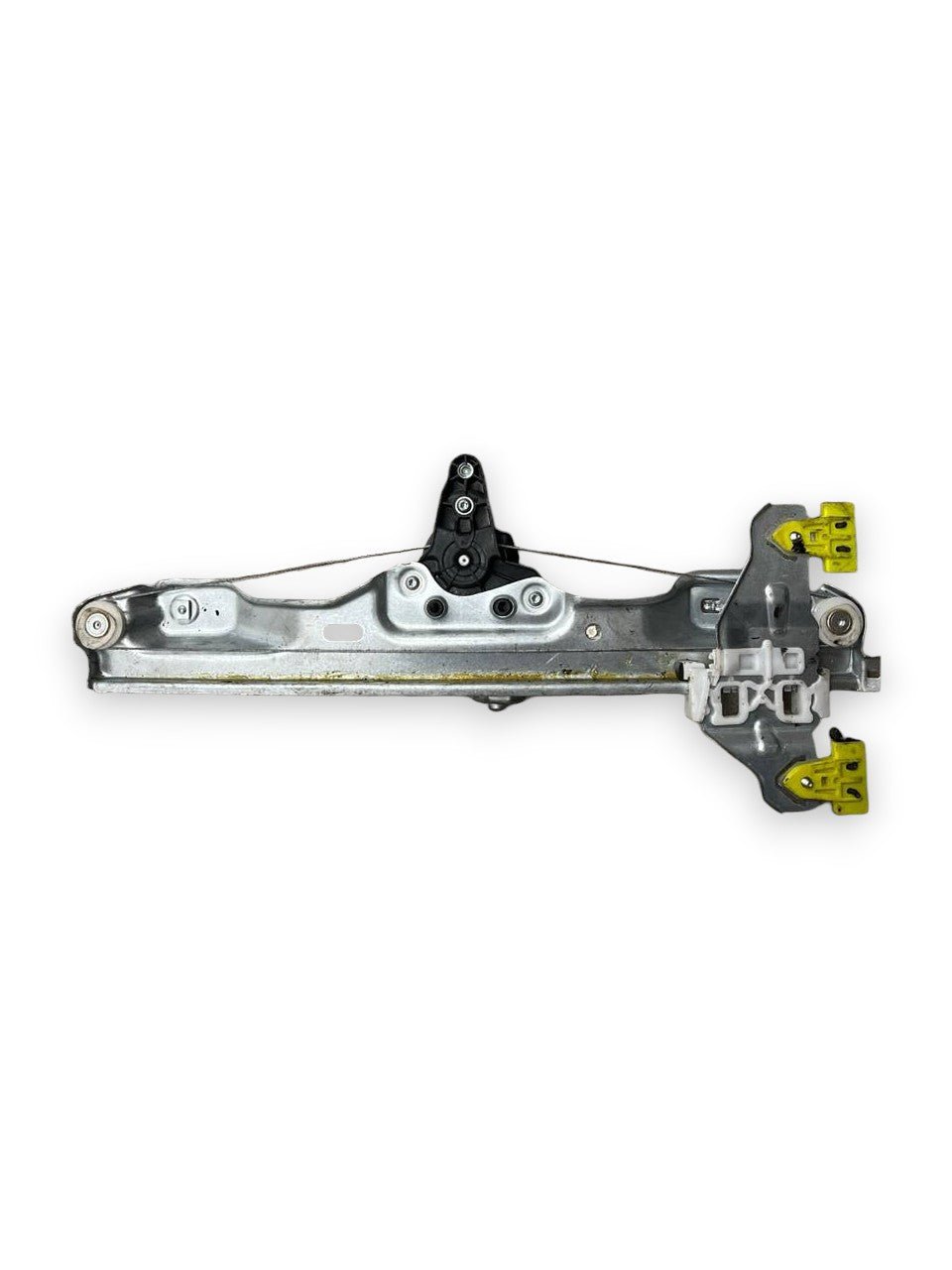 Cremagliera Alzacristallo / Alzavetro Elettrico posteriore sinistro (sx) Renault Kadjar / Nissan Qashqai J11 (2015 al 2022) cod: 827014EA0A - F&P CRASH SRLS - Ricambi Usati