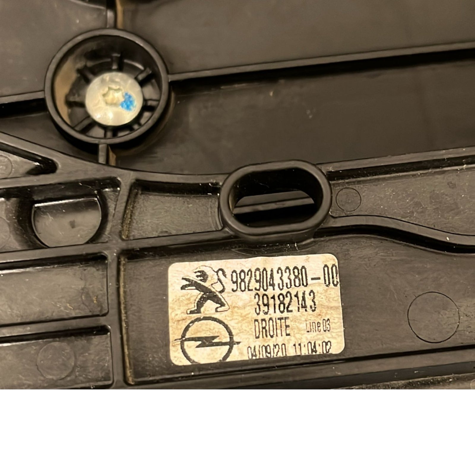 Right Front Window Regulator Peugeot 208 I cod:9829043380 - 00 (2012 > 2019) - F&P CRASH SRLS - Used Parts