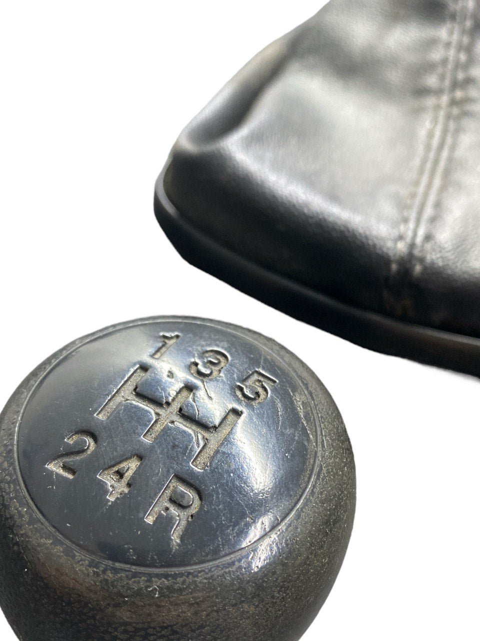 Cuffia con pomello originale Fiat Punto EVO ( 2012 ) cod. 7354174510 - F&P CRASH SRLS - Ricambi Usati