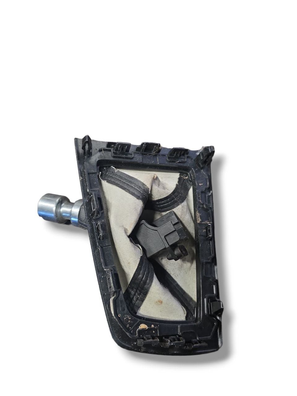 CUFFIA LEVA DEL CAMBIO FORD FOCUS III (2011 - 2018) Cod : BM51A045B79 - F&P CRASH SRLS - Ricambi Usati