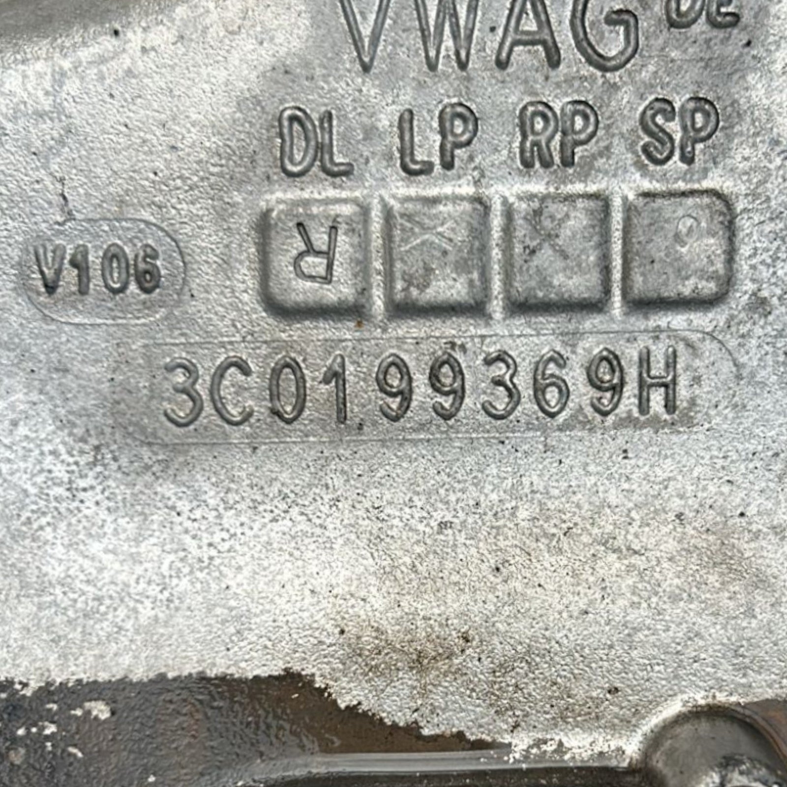 Volkswagen Tiguan (5N) 2.0 Diesel Engine Cradle cod.3C0199369H (2007 > 2015) - F&P CRASH SRLS - Used Parts