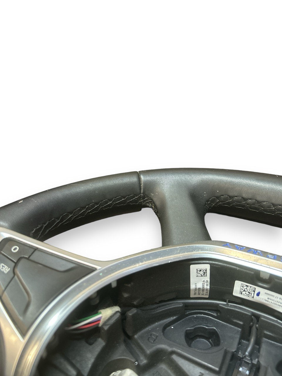Dacia Sandero Stepway (2017) COD:484007478R Volante / Sterzo + Comandi al Volante In Pelle Nero - F&P CRASH SRLS - Ricambi Usati