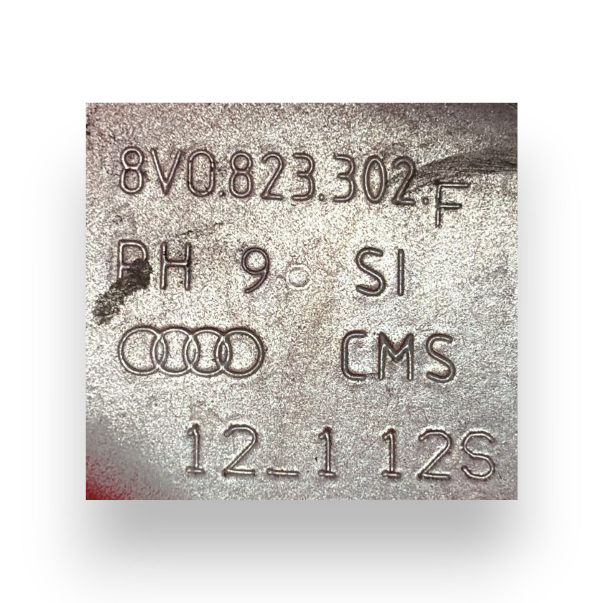 Cerniera cofano anteriore destro (dx) audi a3 8v cod:8v0823302f (2012-2020)