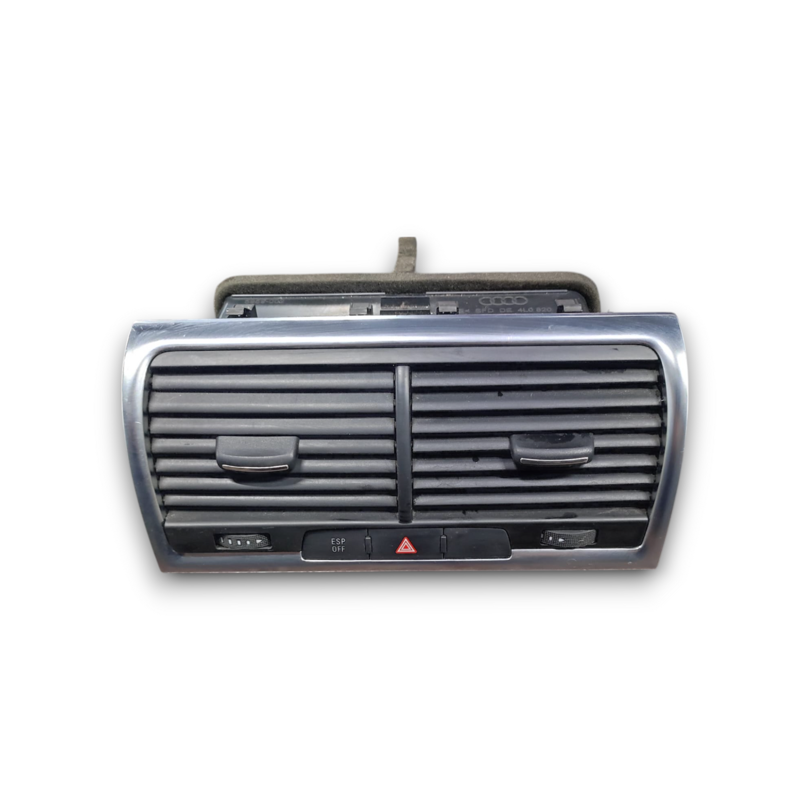 Bocchetta Air Central Dashboard Audi Q7 COD: 4L0820951 (2005-2015)