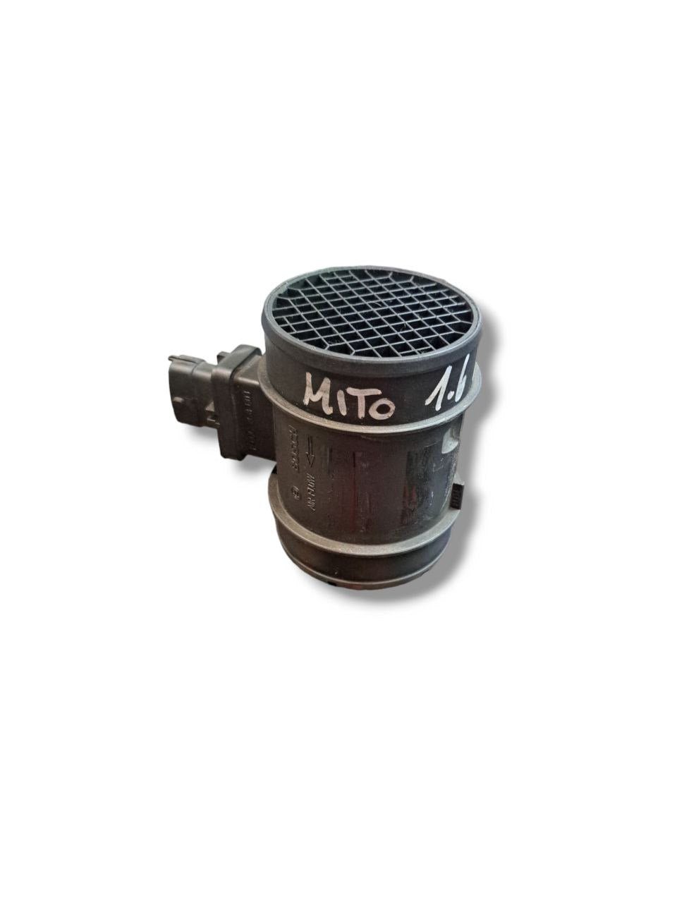 Debimetro Flussometro Alfa Romeo mito / Fiat / Jeep / Lancia 1.6 (2008>) COD:0281006054 - F&P CRASH SRLS - Ricambi Usati