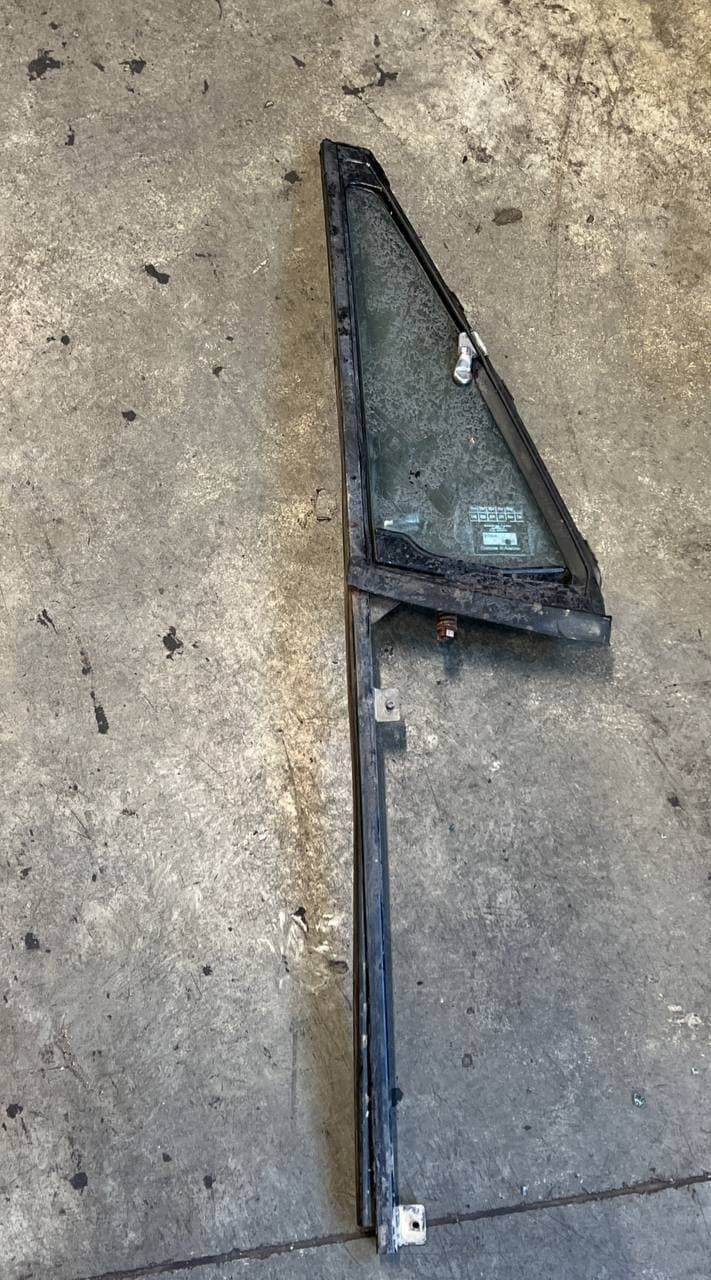 Window deflector for Mitsubishi Pajero 1981/1991 - F&P CRASH SRLS - Used Parts