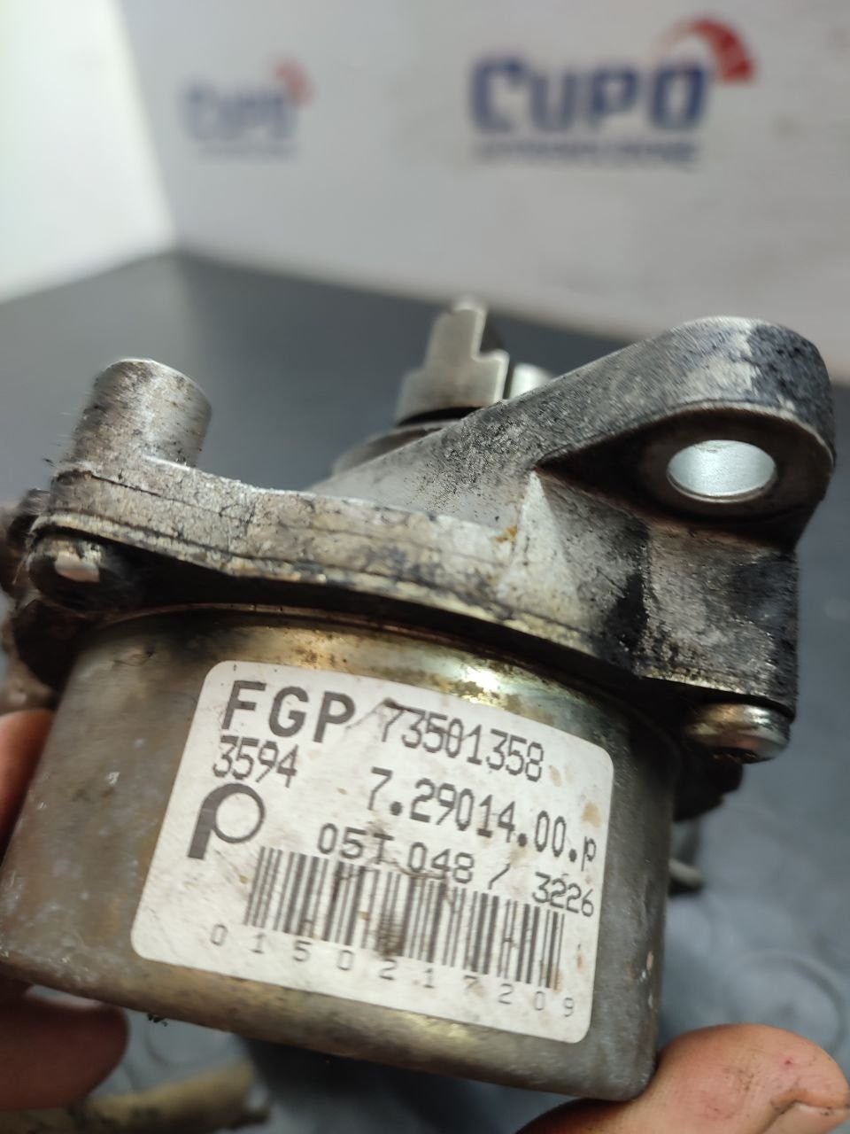Brake depressor / Vacuum pump Fiat Grande Punto 1.3 mjt code 73501358 - F&P CRASH SRLS - Used Parts
