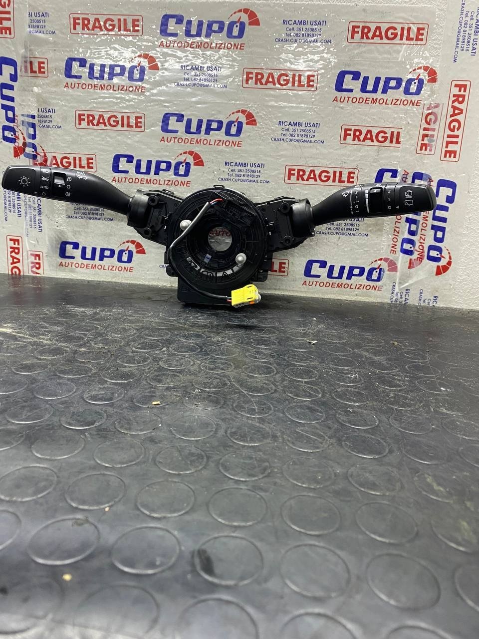 Devio luci + contatto spiralato Kia Rio (2017) cod: 93403-H8950 - F&P CRASH SRLS - Ricambi Usati