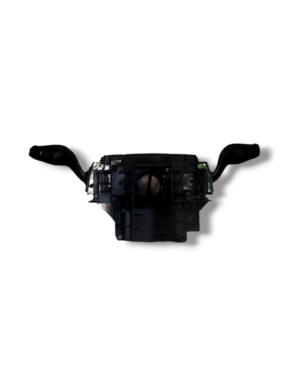 Devio Luci Ford Focus III serie (2011-2018) cod.F1ET-17A553BA - F&P CRASH SRLS - Ricambi Usati