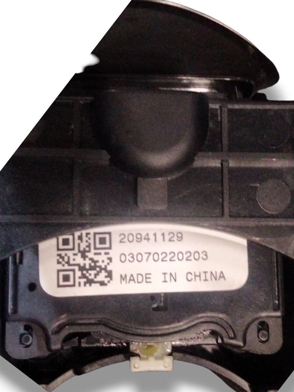Devio Luci Opel Insignia A / Astra J (2008-2017)cod.20941129 / 95994799 - F&P CRASH SRLS - Ricambi Usati