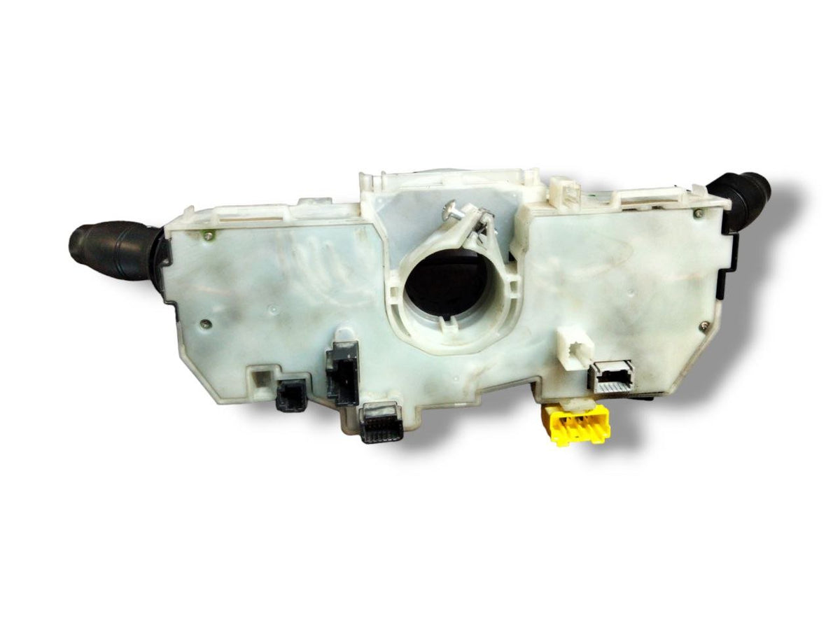 Devio Luci Renault Master III (2010>)cod.681720005R - 255520014R - F&P CRASH SRLS - Ricambi Usati