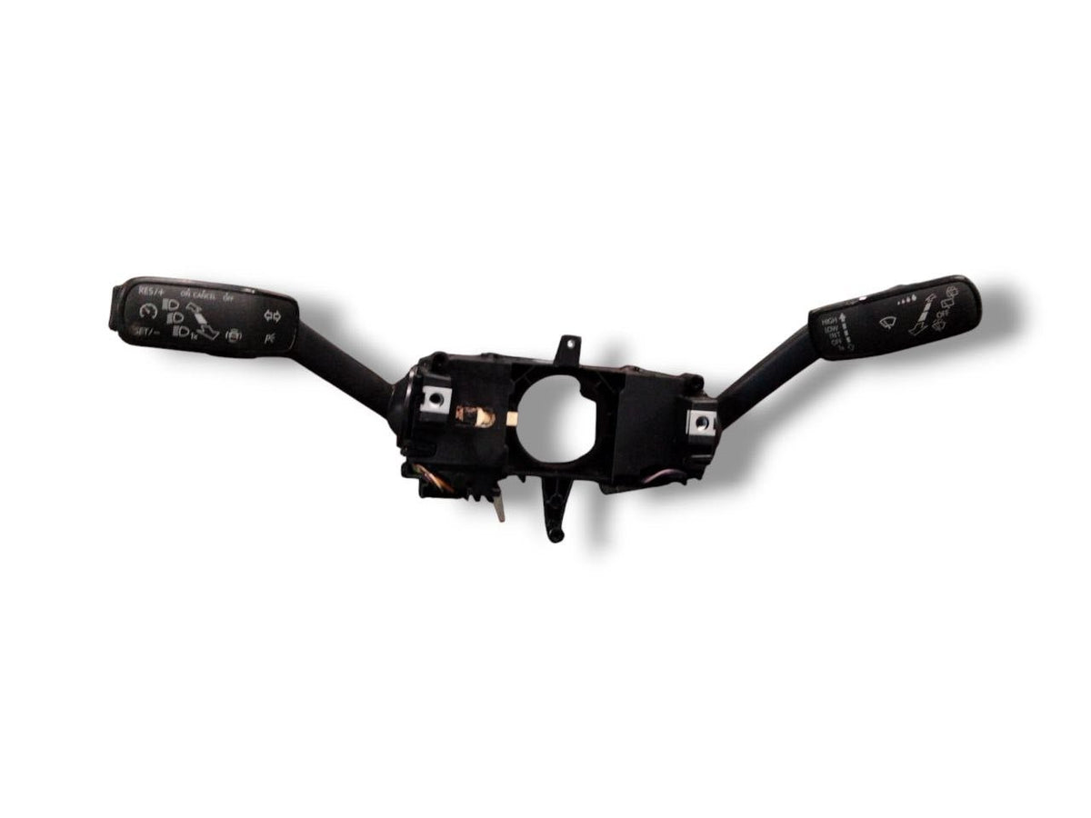 Devio luci Seat Arona (2017&gt;) cod.2Q1953507AE - F&amp;P CRASH SRLS - Ricambi Usati