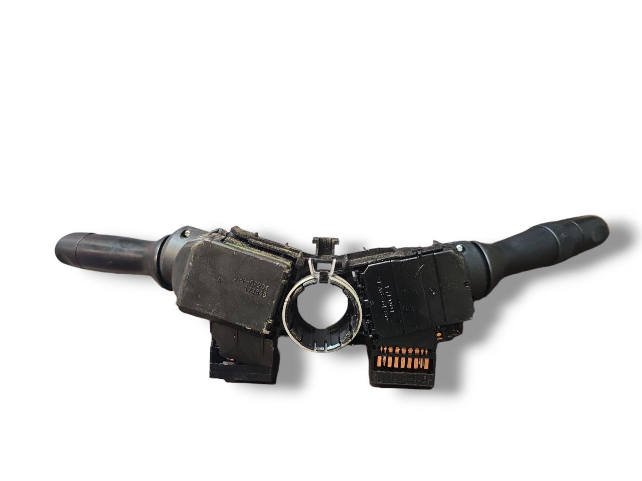 Devio Luci Toyota Yaris (2005 - 2011) Cod : 17F001 - F&P CRASH SRLS - Ricambi Usati