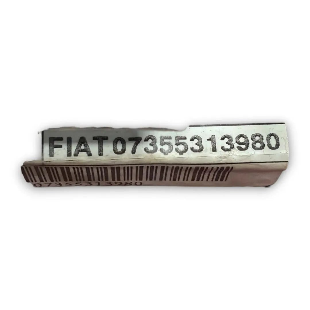 Dettaglio Devioluci Lancia Delta 2008–2011 OEM 735531398 - foto 3