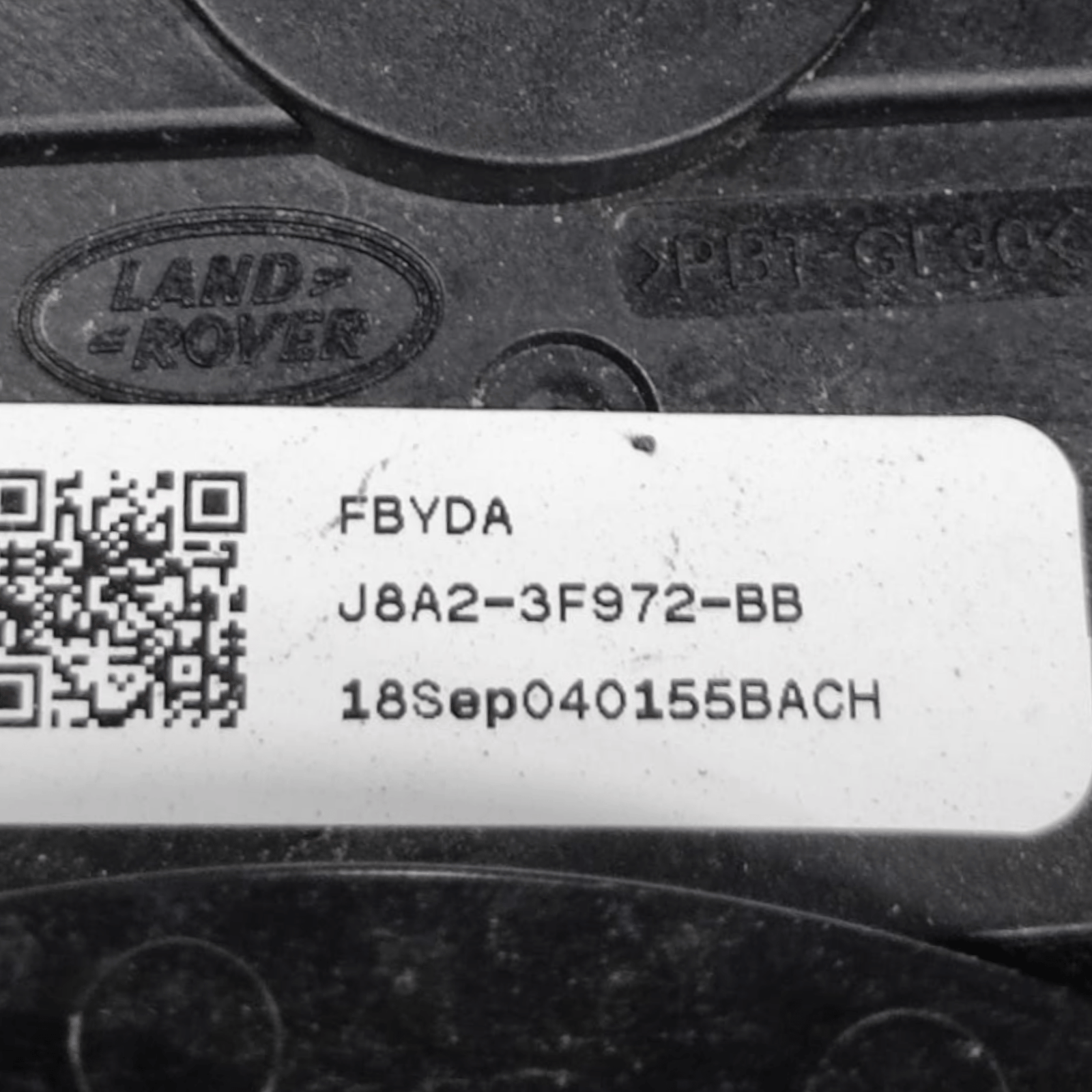 Devioluci Jaguar E - Pace COD: J8A23F972BB (2017 - ) - F&P CRASH SRLS - Ricambi Usati