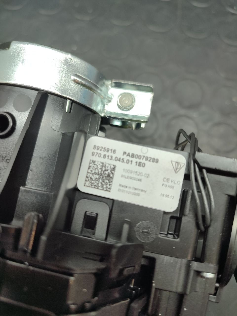 Devioluci Porsche Panamera ( 970 ) cod 97061304501 - F&P CRASH SRLS - Ricambi Usati