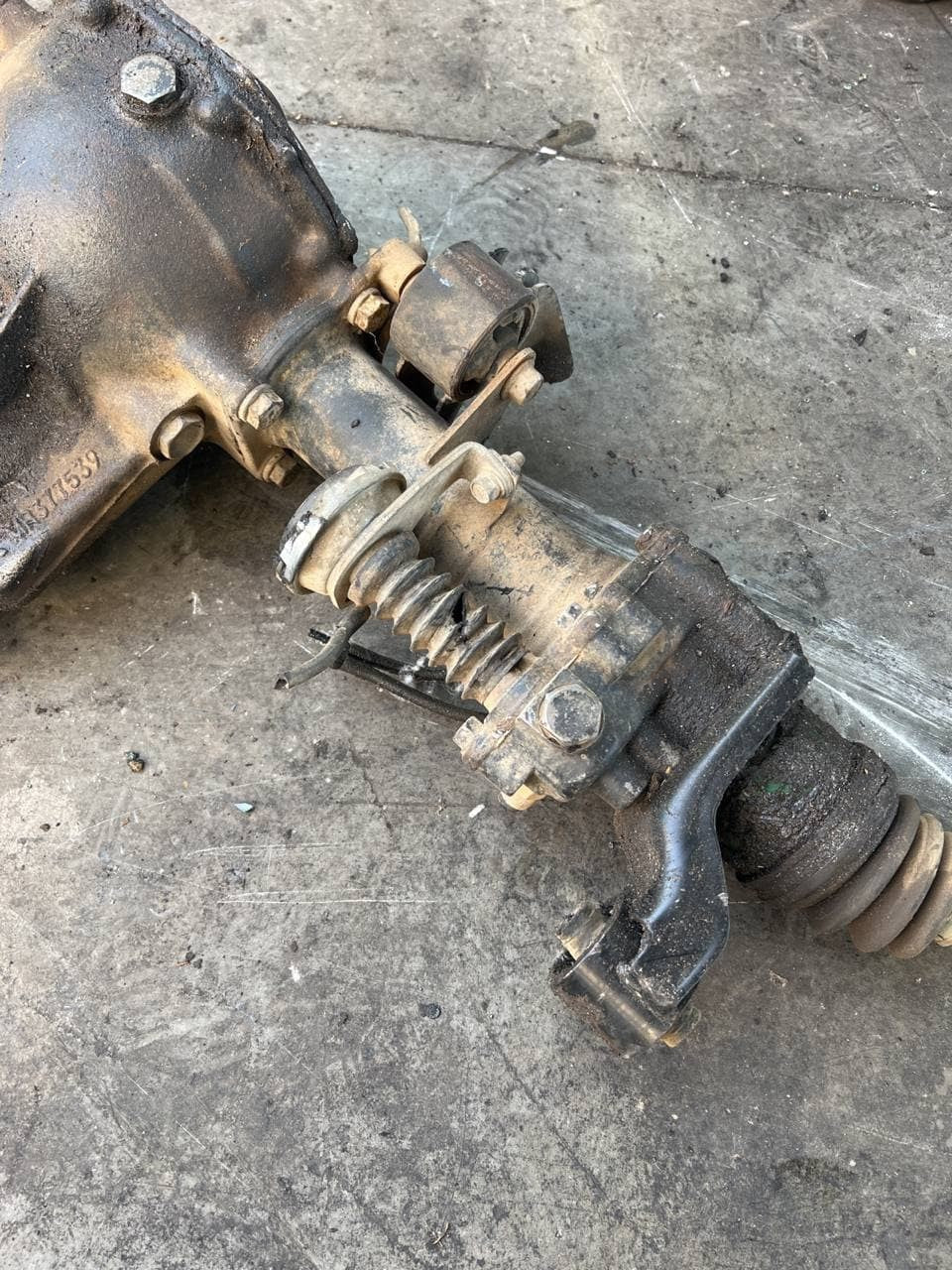 Differenziale anteriore Mitsubishi Pajero Pinin cod mr377539