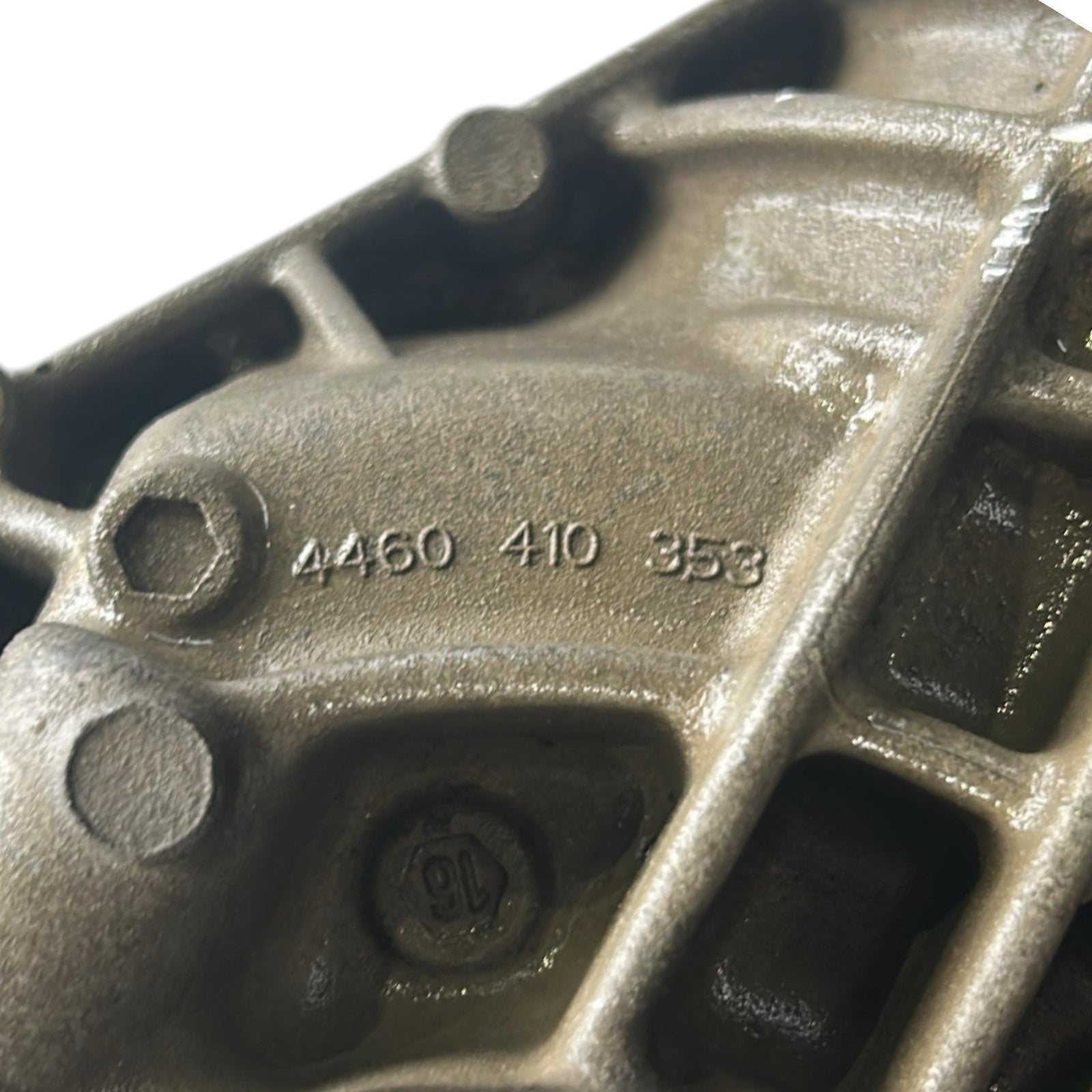 Differenziale Posteriore Alfa Romeo Giulia (Q2) cod.00552779450 2.2 Diesel (2016 > ) cod.4460410353 - F&P CRASH SRLS - Ricambi Usati