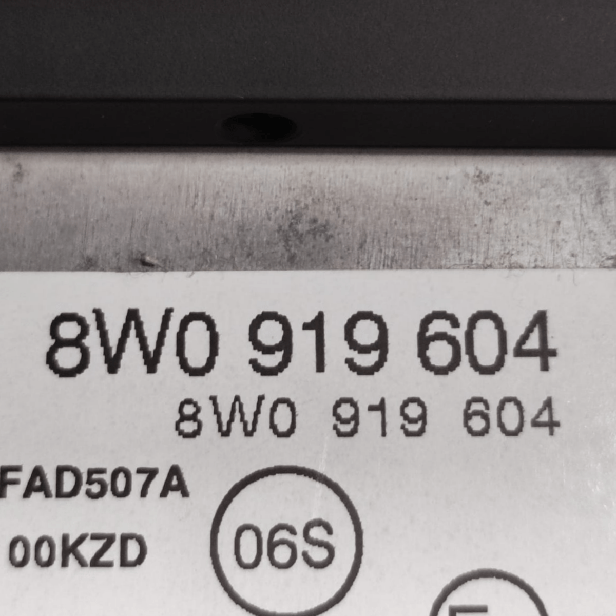 Display / Autoradio Audi A4 B9 COD: 8W0919604 (2015 - 2024) - F&P CRASH SRLS - Ricambi Usati