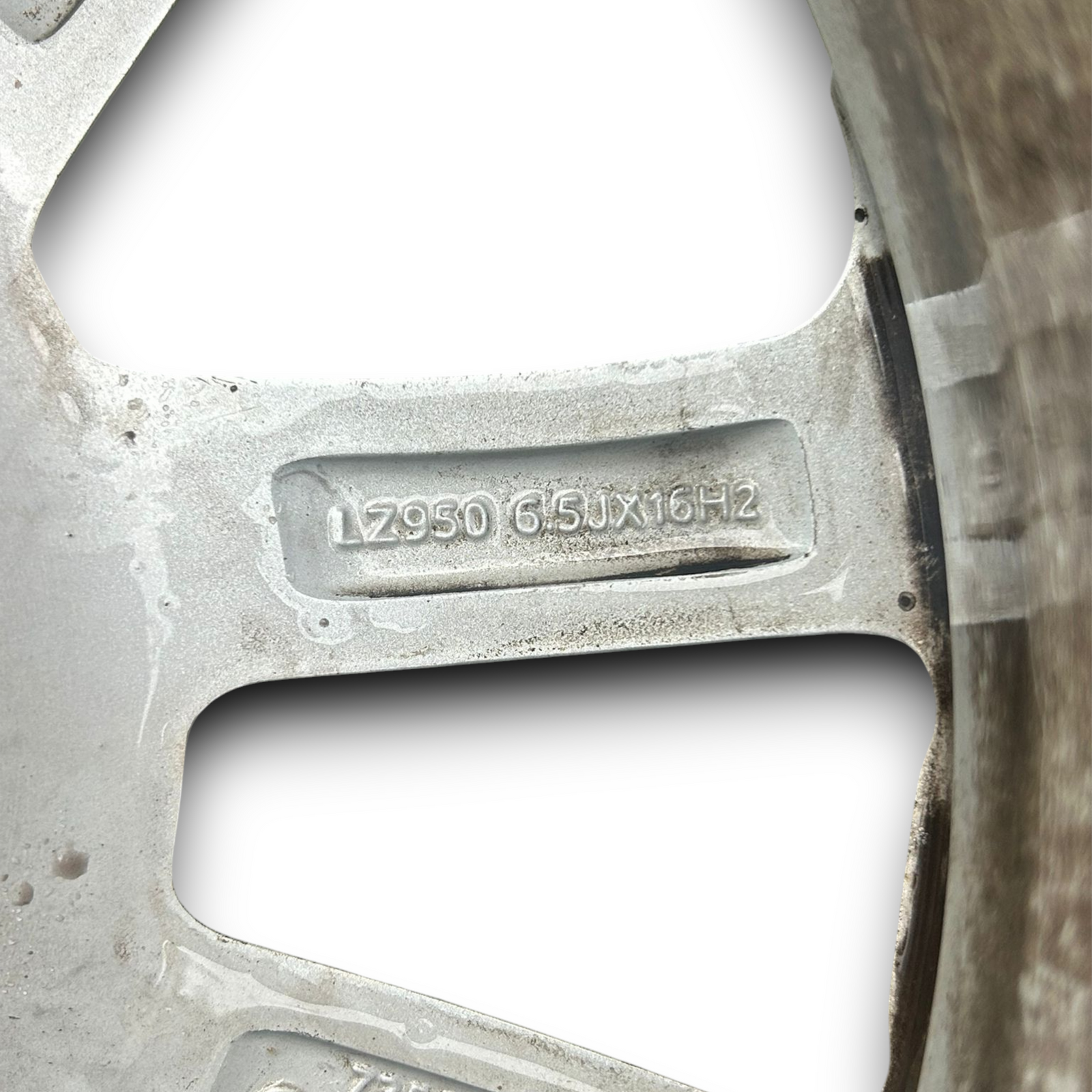 Cerchi in lega fiat 500x cod:735624966 (2014 > 2024) (215/60r16)