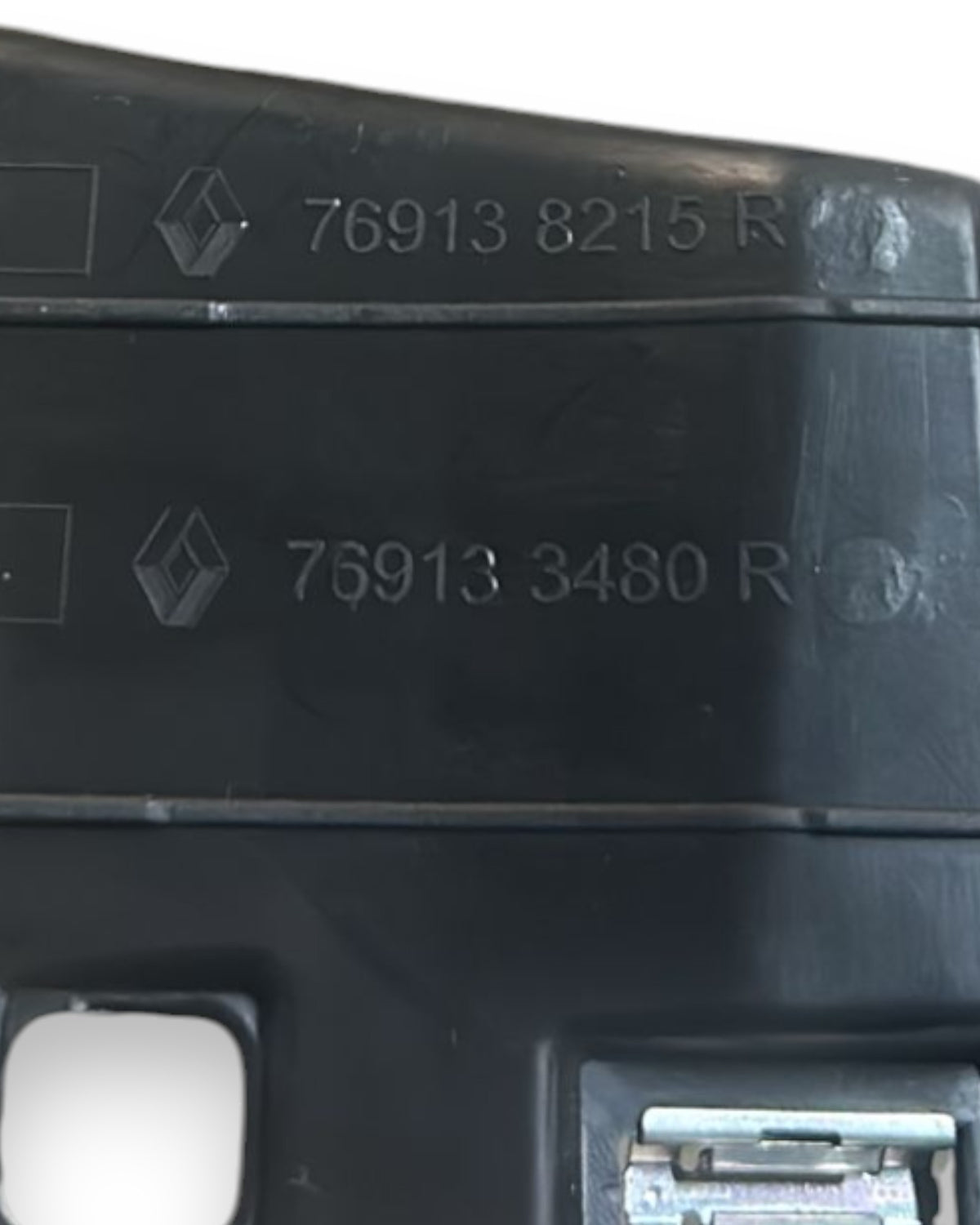 Upper Right Pillar Cover Renault Captur II (2019 > ) code 769138215R 