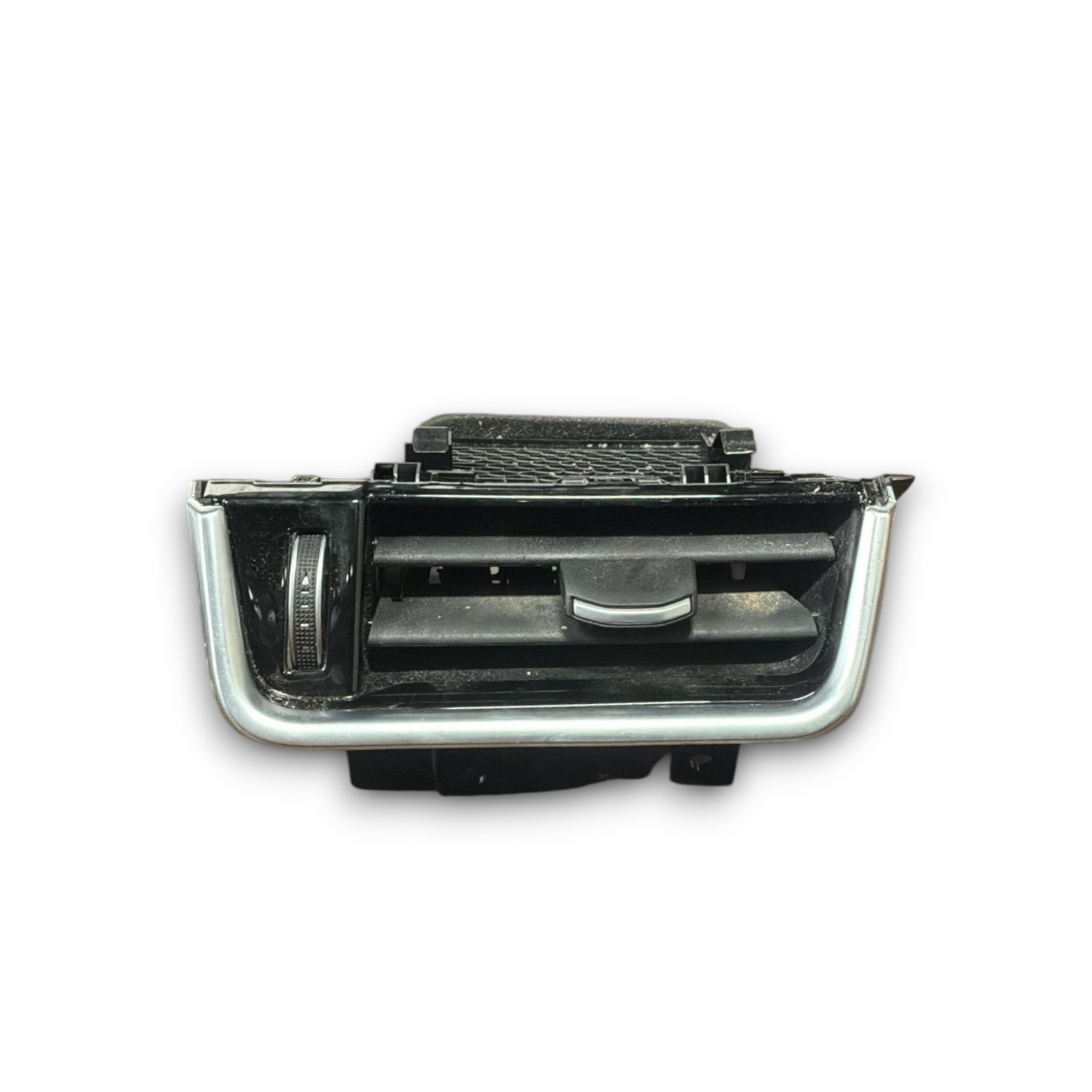 Вентилационен отвор преден десен за Land Rover Evoque L551 код: k8d2-018b08 (2011 - 2018) 