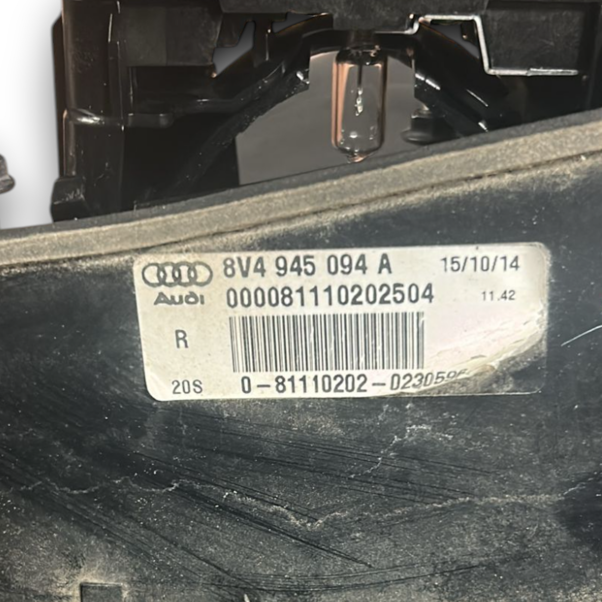 Arrêt / feu arrière intérieur droit audi a3 8v cod:8v4945094a (2012 > 2020) 