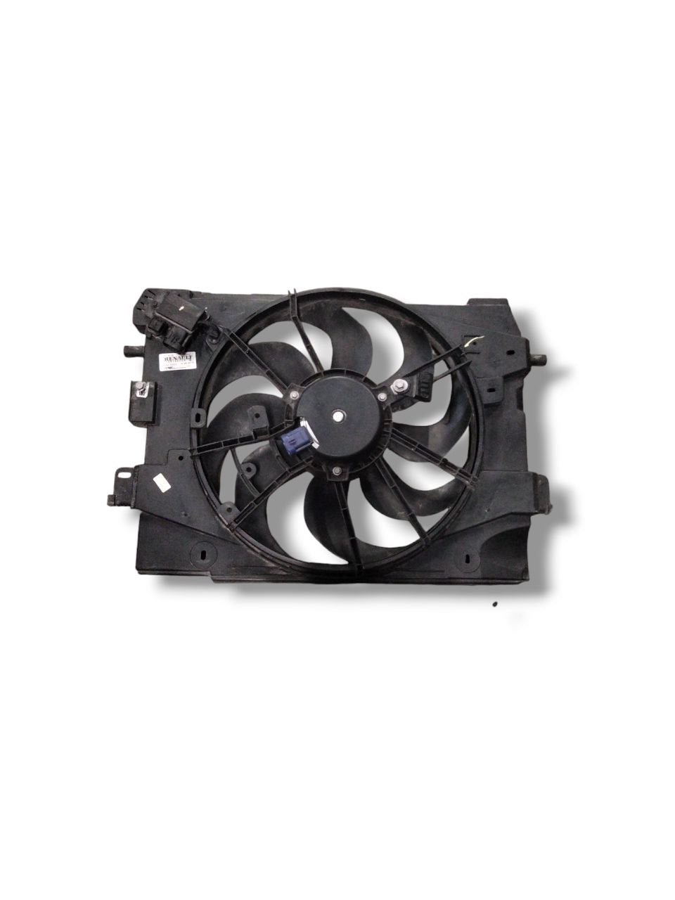 Elettro ventola Renault Clio IV / Captur I 1.5 diesel (2012 - 2019) cod.214818009R - F&amp;P CRASH SRLS - Ricambi Usati