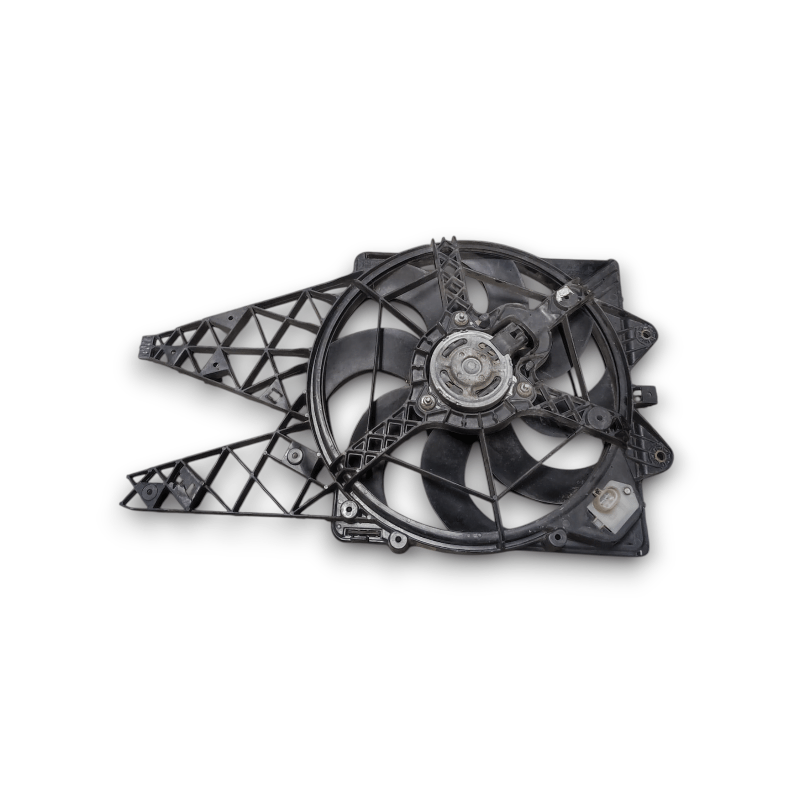 Electric fan Fiat Bravo 1.6 Diesel CODE: 882300200 (2007 - 2014) - F&P CRASH SRLS - Used Parts