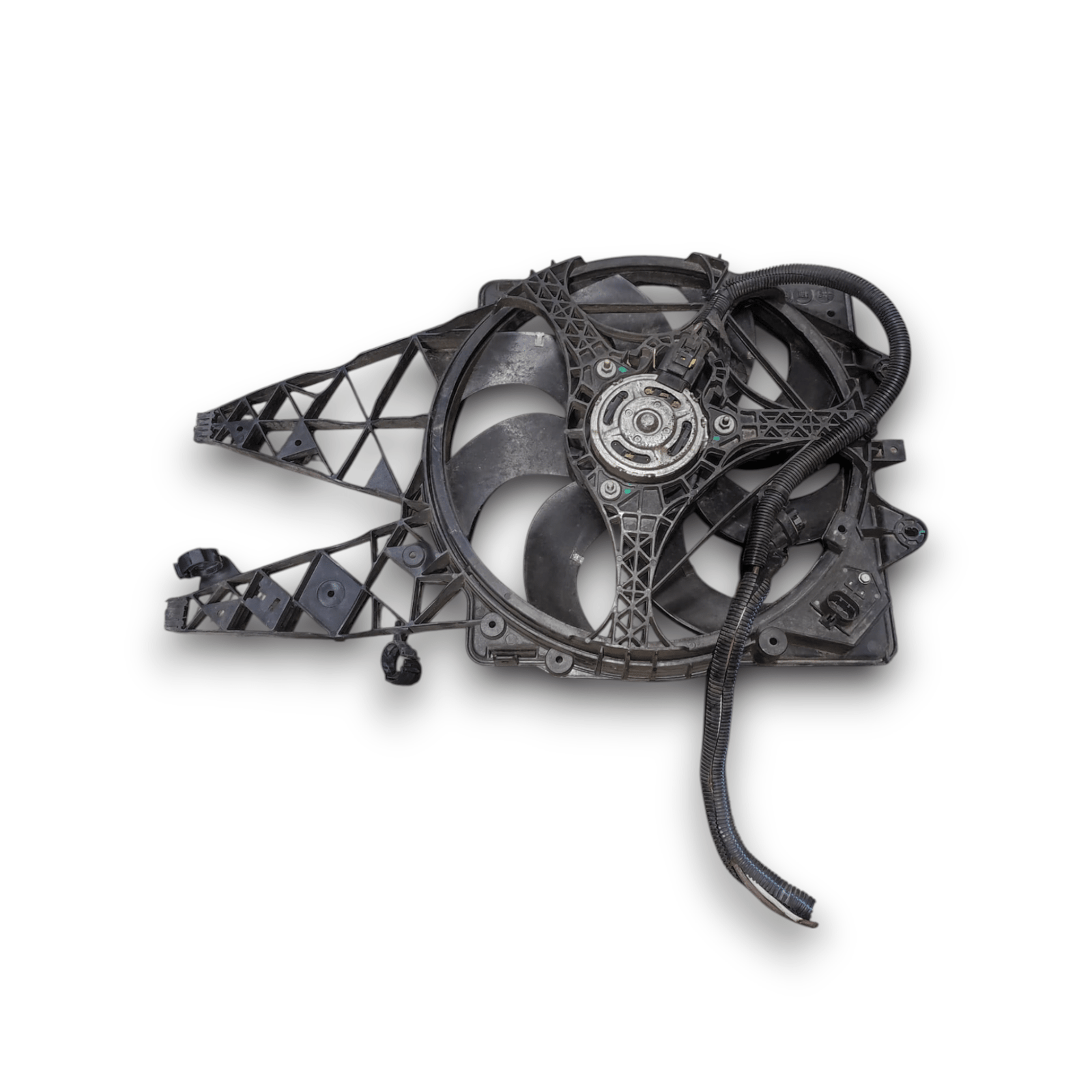 Elettroventola Fiat Punto Evo 1.3 Diesel COD: 871300600 (2009 - 2012) - F&P CRASH SRLS - Ricambi Usati