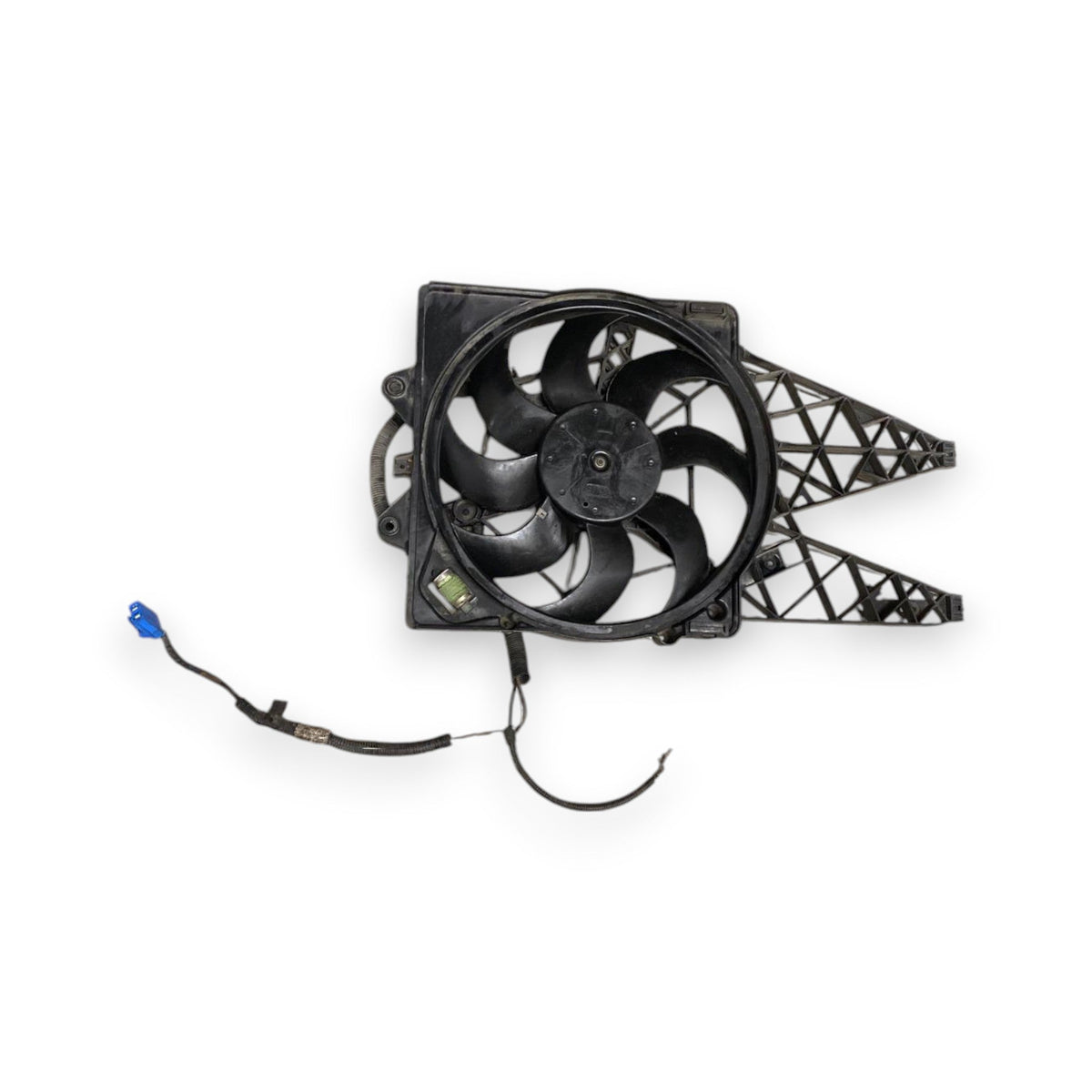Elettroventola Lancia Delta III (2008 - 2014) 1.6 Diesel Cod: 882300200 - F&P CRASH SRLS - Ricambi Usati