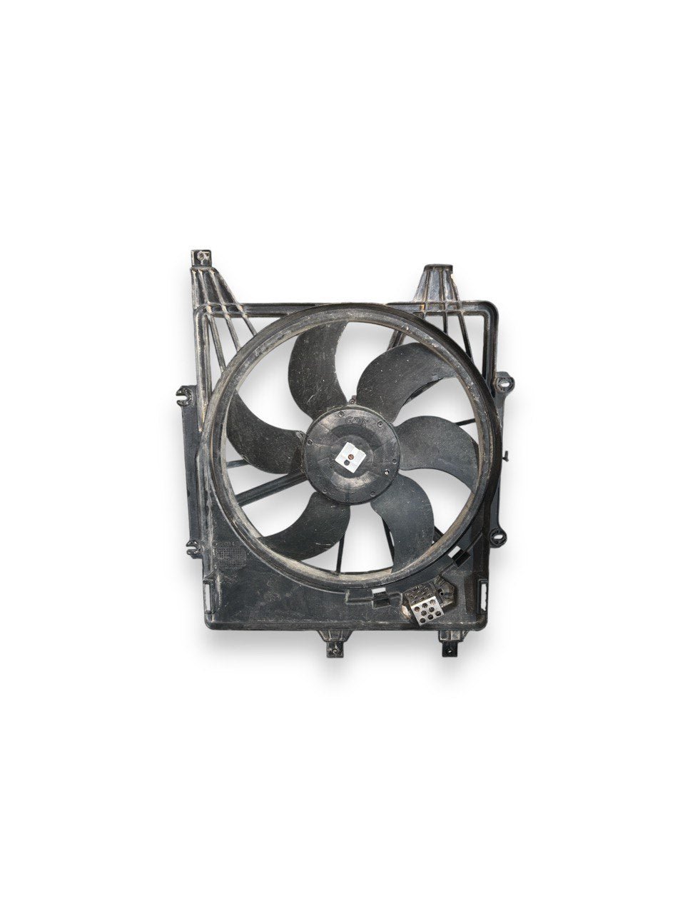 Elettroventola Radiatore Renault Clio II 1.2 Benzina (1998 > 2012) cod.8200685713 - F&P CRASH SRLS - Ricambi Usati