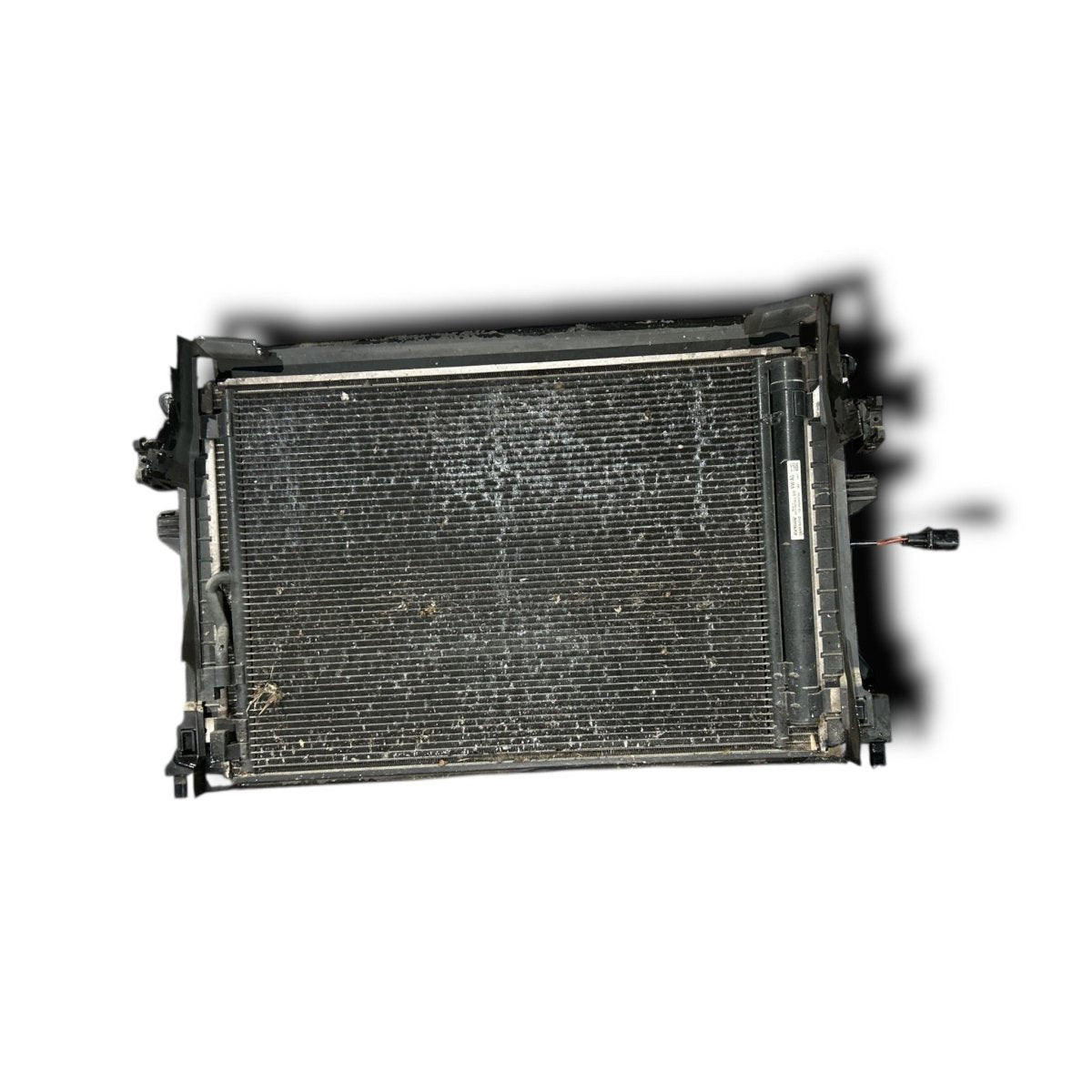 Elettroventola + radiatori Audi A3 (8Y) 5wa816411d 1.5 hybrid (2024 > ) - F&P CRASH SRL - Ricambi Usati