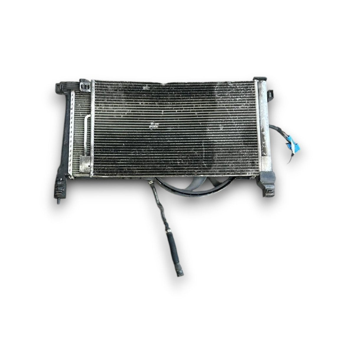 Elettroventola + radiatori Fiat Fiorino cod.52217939 1.3 diesel (2007 > ) cod.52217924 cod.52039557 - F&P CRASH SRLS - Ricambi Usati